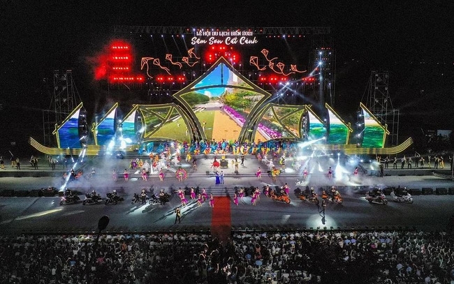 Lễ hội biển Sầm Sơn (Thanh Hóa)
