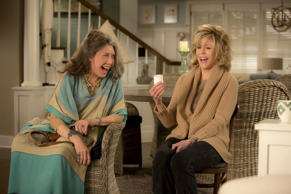 Học tiếng anh qua sitcom Grace and Frankie