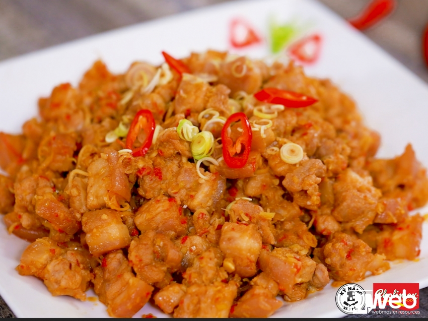 Làm thịt kho sả ngon ngất ngay tại